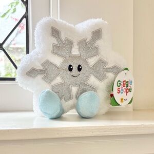 Gigglescape Snowflake 6” Plush Kawaii Snow Stuffy
